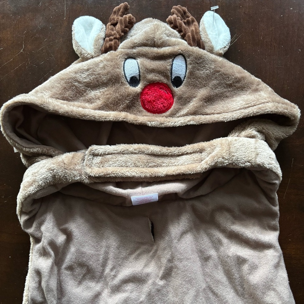 North Pole Brown Reindeer Rudolph Christmas Hooded Dog Blanket Costume, Size M/L